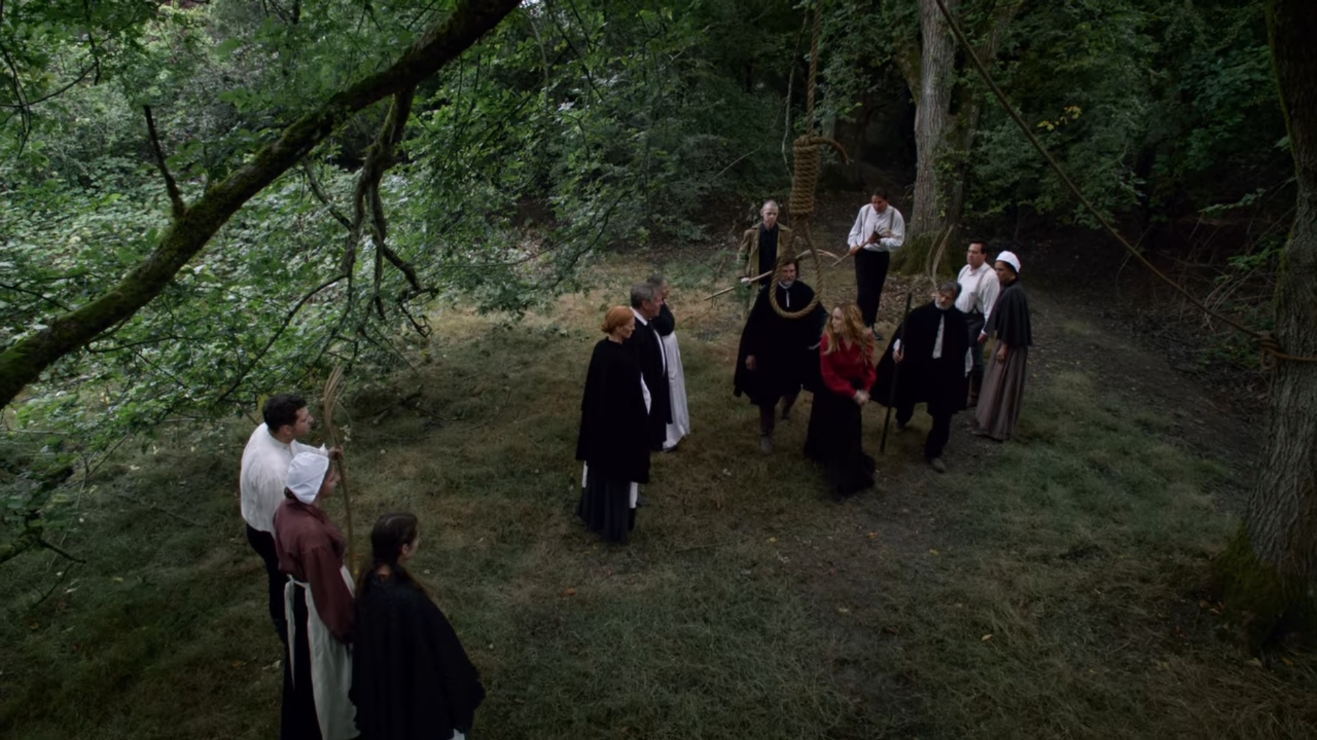 Sara et des habitants de Salem
